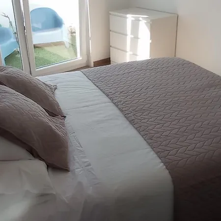 La De Simon En El Camino De Santiago *