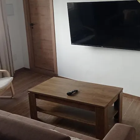 Apartment La De Simon