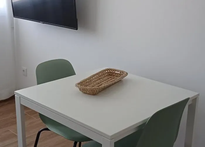 La De Simon En El Camino De Santiago *