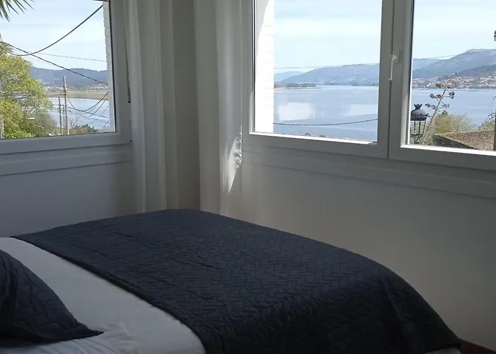 Daire La De Simon En El Camino De Santiago