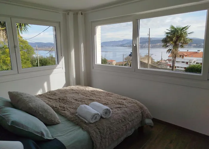 Daire La De Simon En El Camino De Santiago *