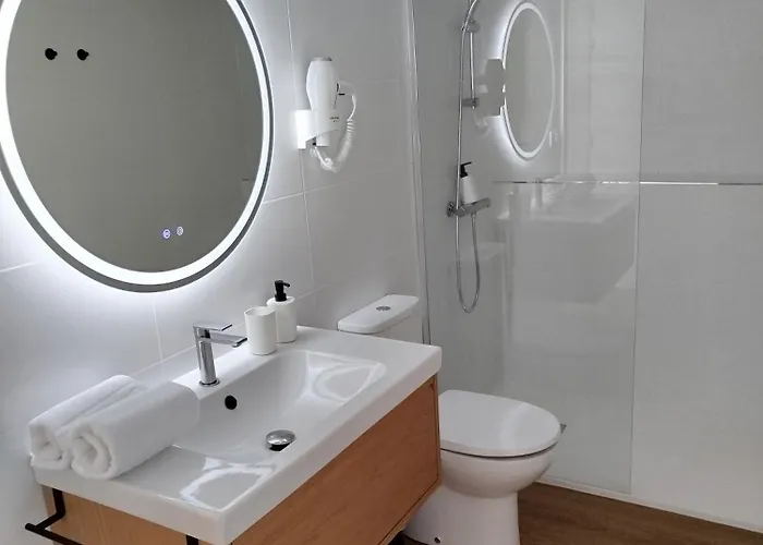 La De Simón A Guarda